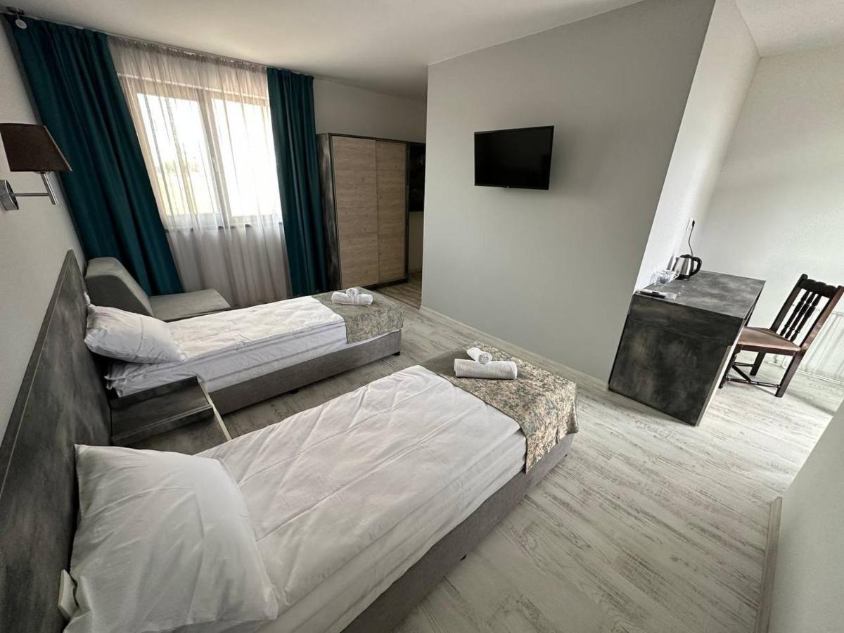 Studios And Apartments Pomorie Exterior photo