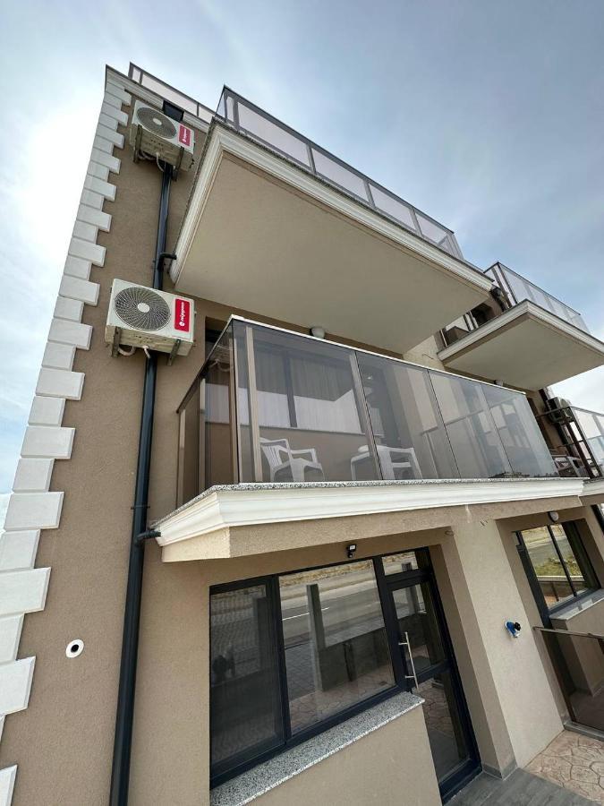 Studios And Apartments Pomorie Exterior photo