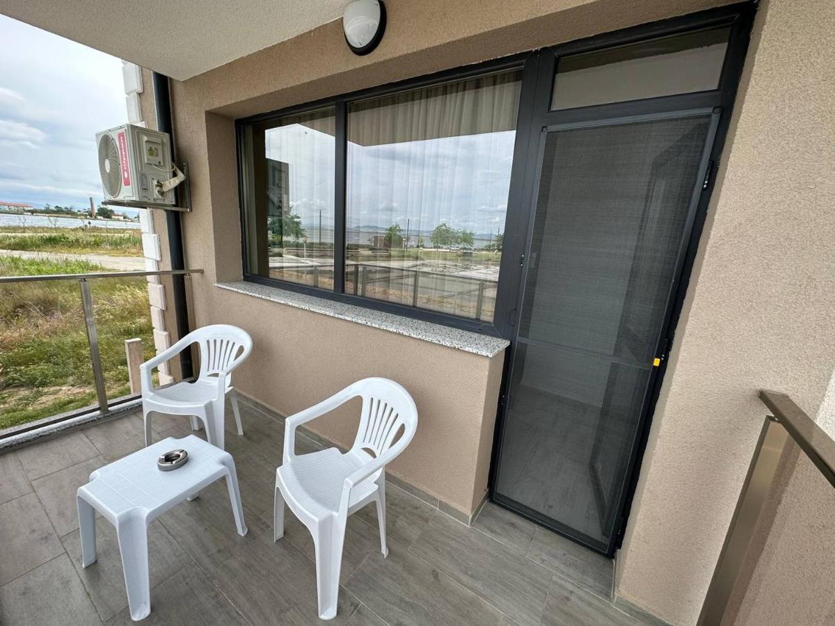 Studios And Apartments Pomorie Exterior photo