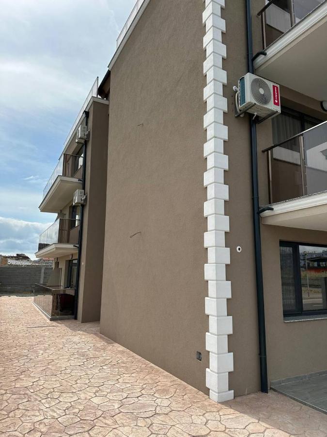 Studios And Apartments Pomorie Exterior photo
