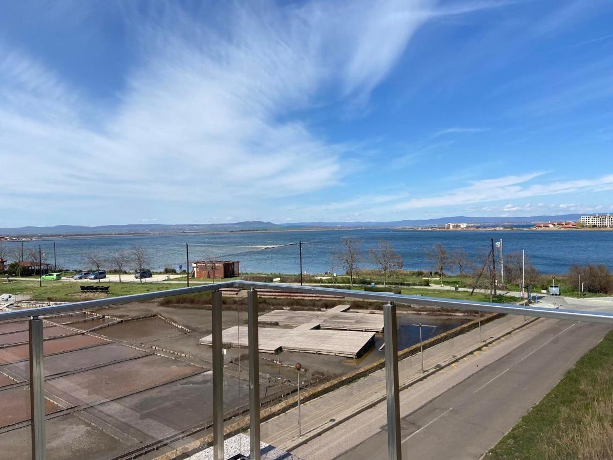Studios And Apartments Pomorie Exterior photo
