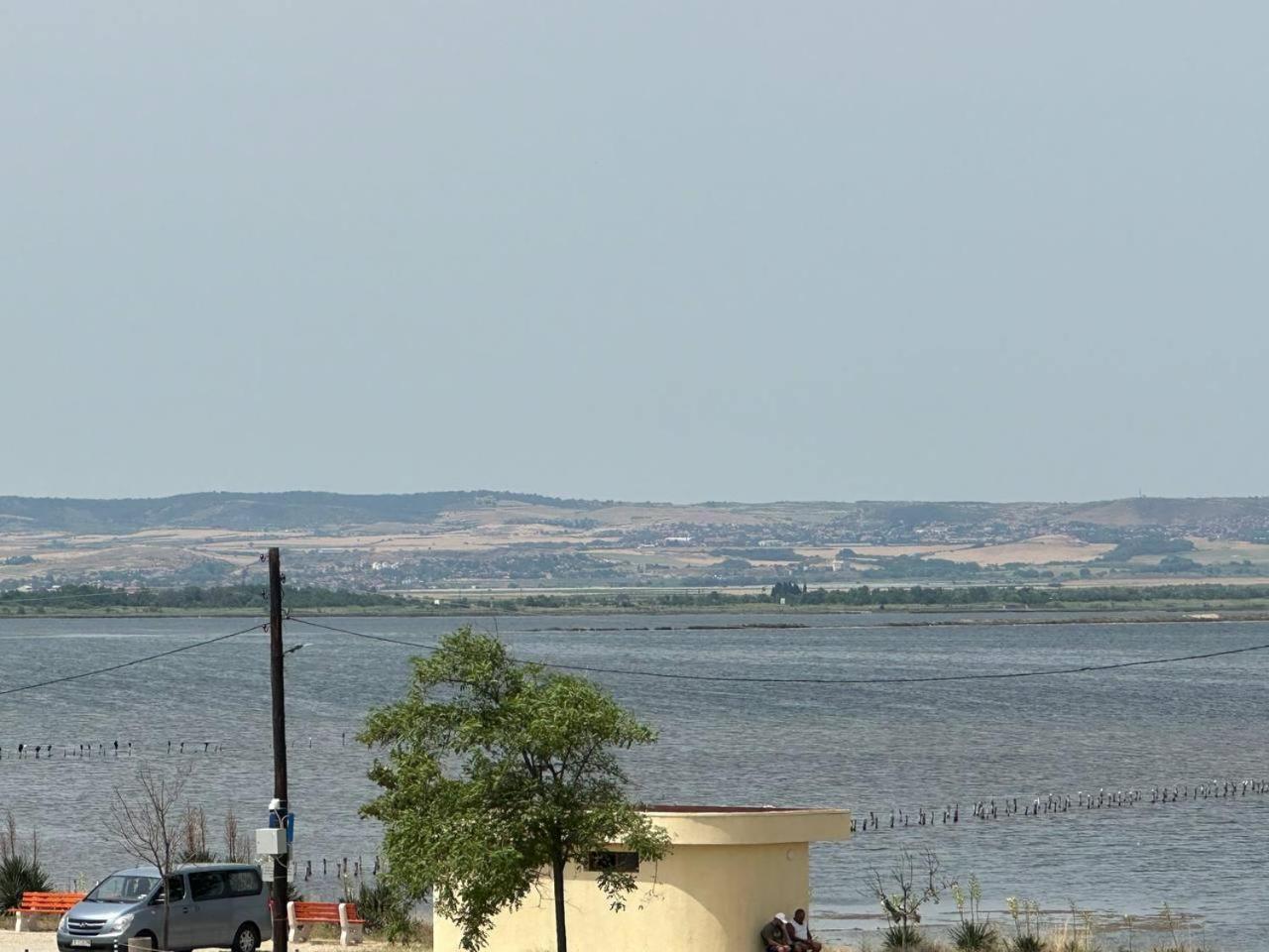 Studios And Apartments Pomorie Exterior photo