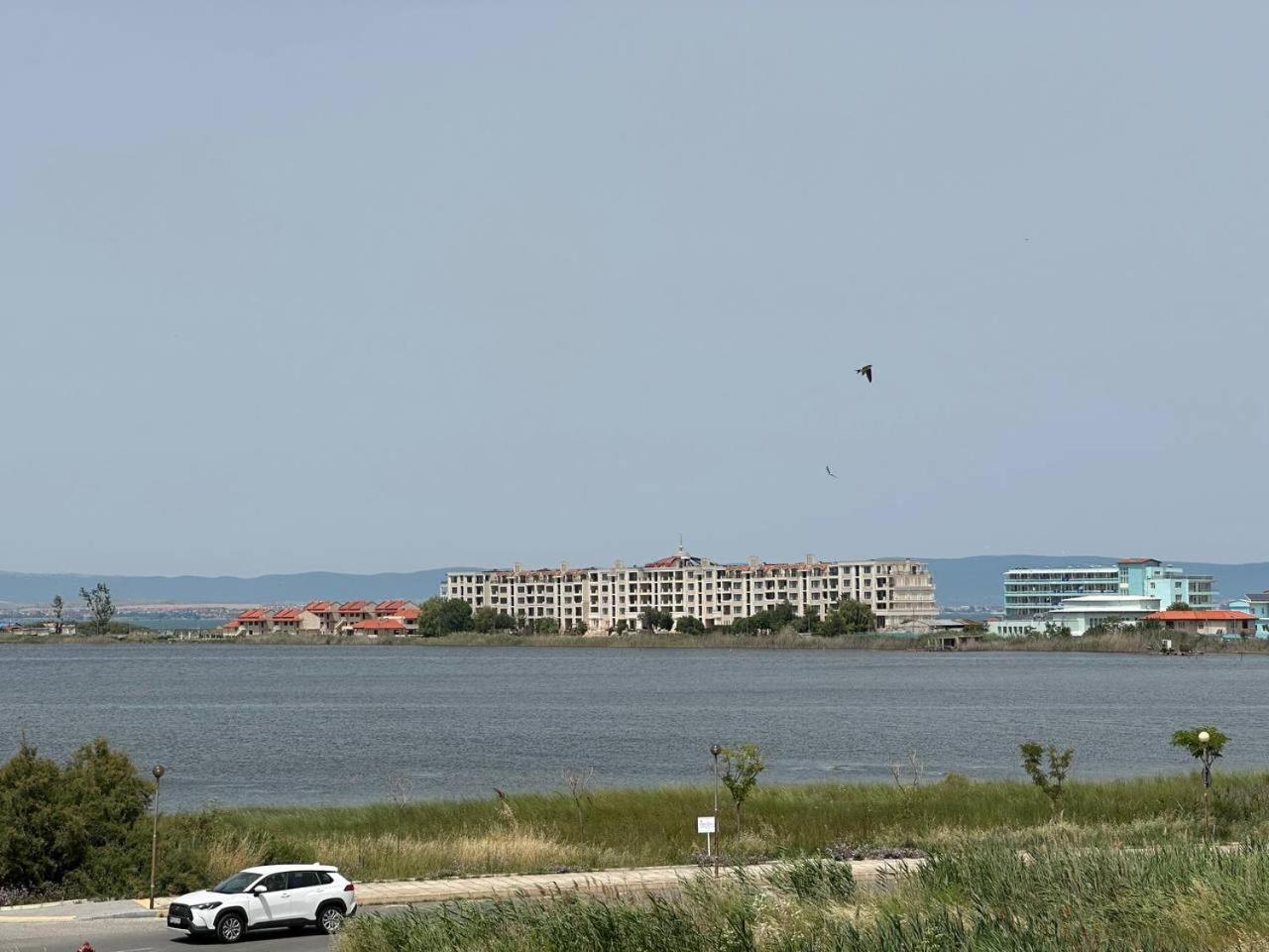Studios And Apartments Pomorie Exterior photo