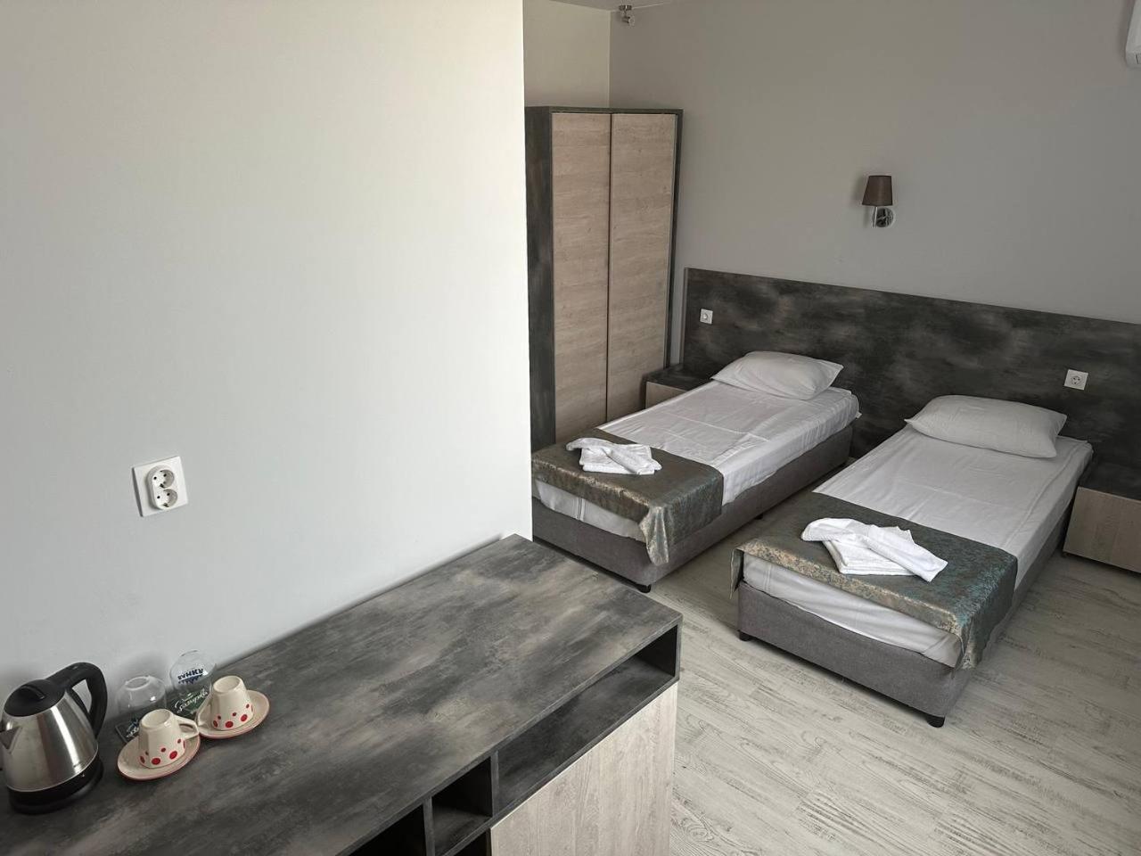 Studios And Apartments Pomorie Exterior photo